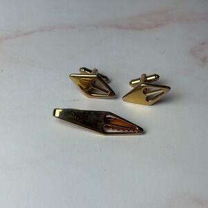 Vintage Hickok USA Gold Tone Geometric Cufflink and Tie Clip Set Mens Formal